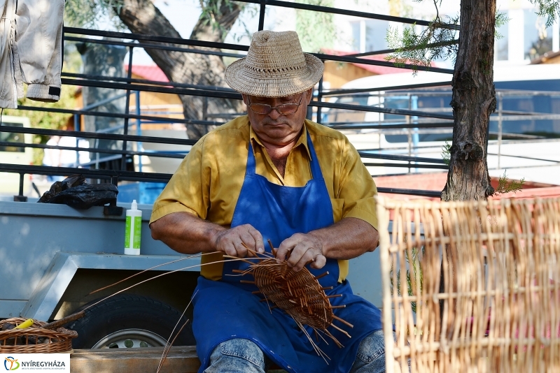 Közfoglalkoztatási Kiállítás és Vásár a Continentál Arénában