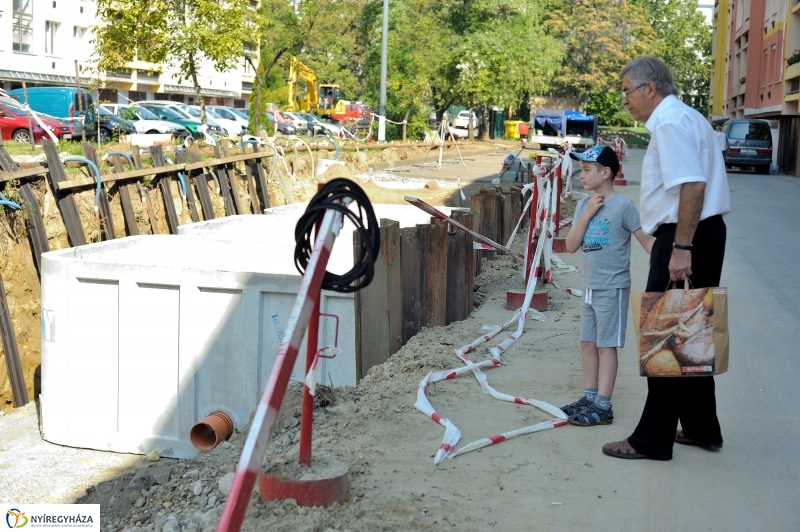 Munkálatok a Szántó Kovács János utcán I - fotó Szarka Lajos