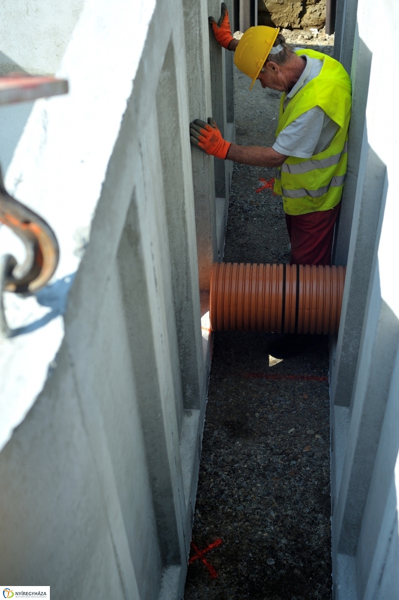 Munkálatok a Szántó Kovács János utcán I - fotó Szarka Lajos