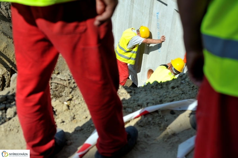 Munkálatok a Szántó Kovács János utcán I - fotó Szarka Lajos