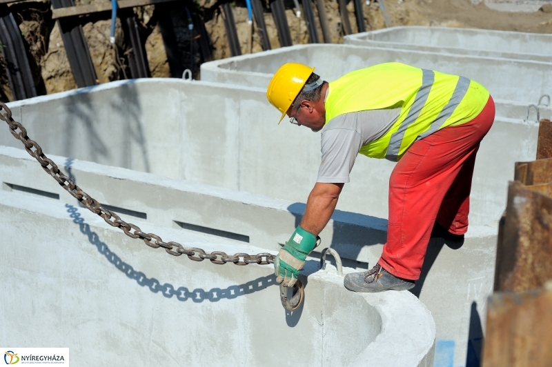 Munkálatok a Szántó Kovács János utcán I - fotó Szarka Lajos