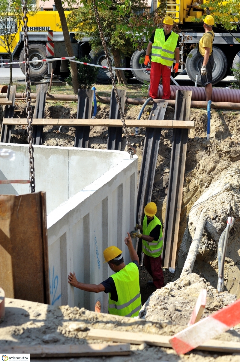 Munkálatok a Szántó Kovács János utcán I - fotó Szarka Lajos