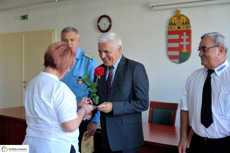 Elismerés a polgárőröknek - fotó Szarka Lajos