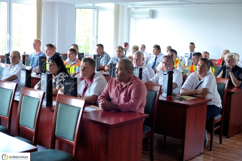 Elismerés a polgárőröknek - fotó Szarka Lajos