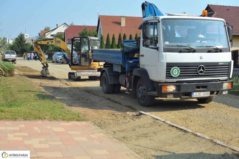 Helyszíni bejárás a Szíjgyártó utcán - fotó Szarka Lajos