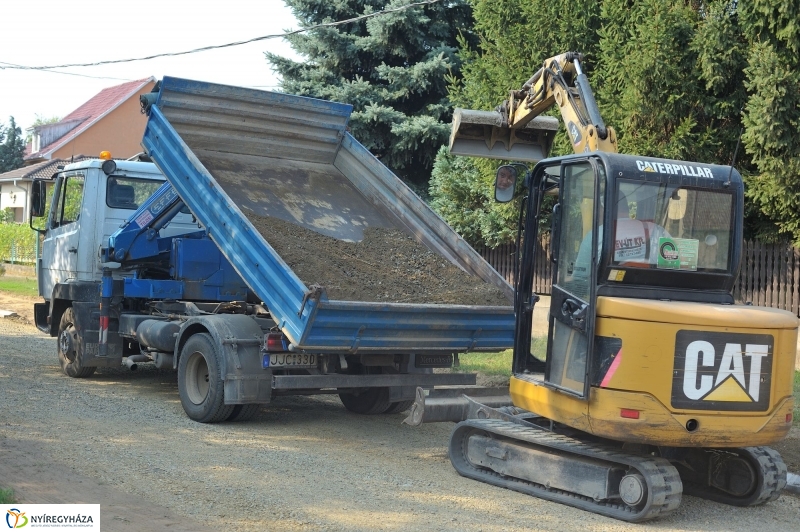 Helyszíni bejárás a Szíjgyártó utcán - fotó Szarka Lajos