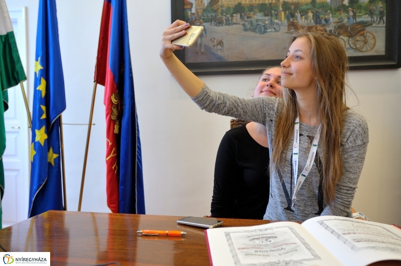 Nyitott Városháza Jászai Menyhért vezetésével - fotó Szarka Lajos