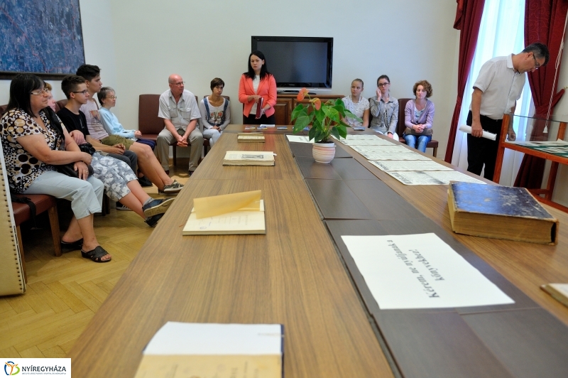 Nyitott Városháza Jászai Menyhért vezetésével - fotó Szarka Lajos