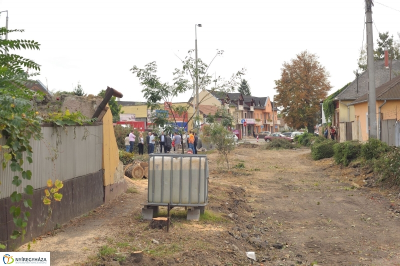 Helyszíni bejárás a Kígyó utcán - fotó Szarka Lajos