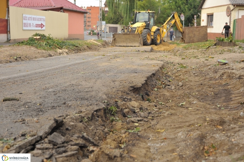Helyszíni bejárás a Kígyó utcán - fotó Szarka Lajos