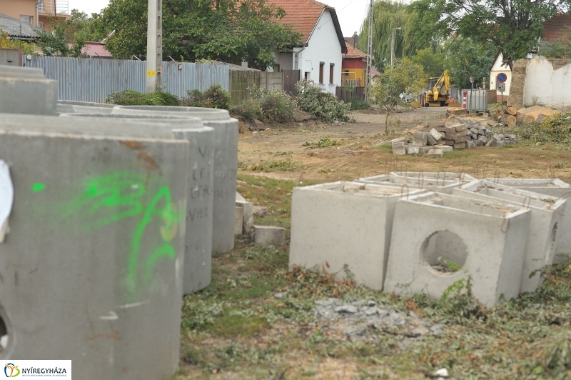 Helyszíni bejárás a Kígyó utcán - fotó Szarka Lajos