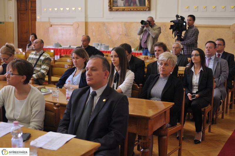 Határmenti konferencia Nyíregyházán - fotó Szarka Lajos