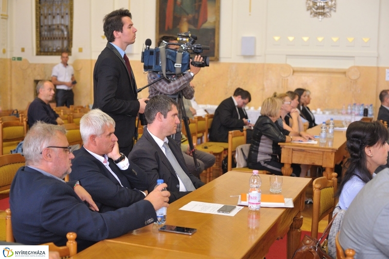 Határmenti konferencia Nyíregyházán - fotó Szarka Lajos