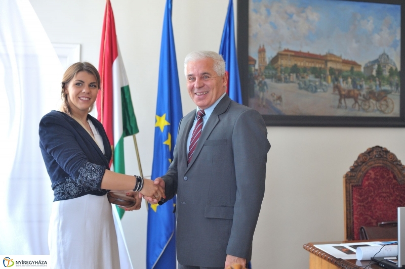 Olimpikonok a Városházán - fotó Szarka Lajos