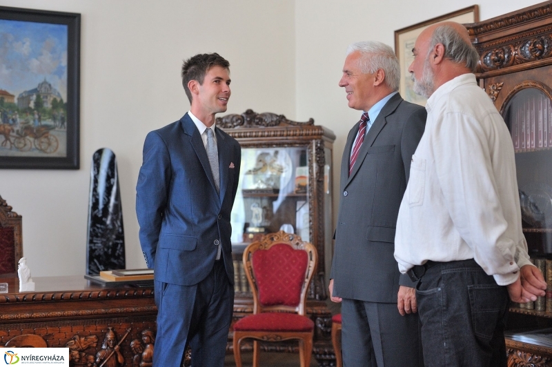 Olimpikonok a Városházán - fotó Szarka Lajos