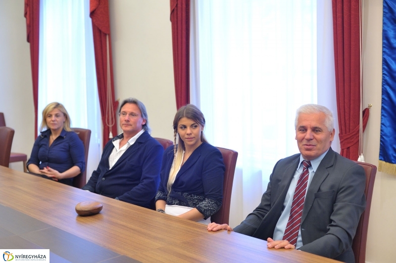 Olimpikonok a Városházán - fotó Szarka Lajos