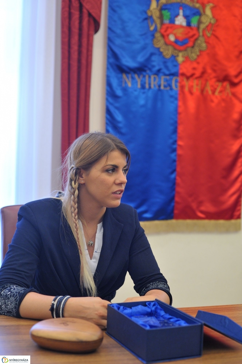 Olimpikonok a Városházán - fotó Szarka Lajos