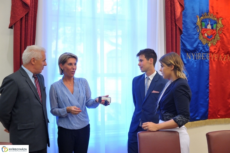 Olimpikonok a Városházán - fotó Szarka Lajos