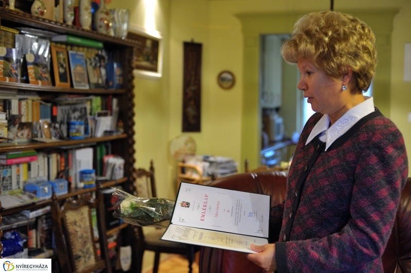 Szépkorú köszöntése Takács Károlyné - fotó Szarka Lajos