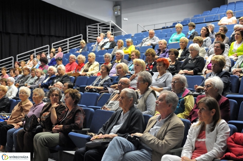 Szépkorúak Akadémiája 20160921 - fotó Szarka Lajos