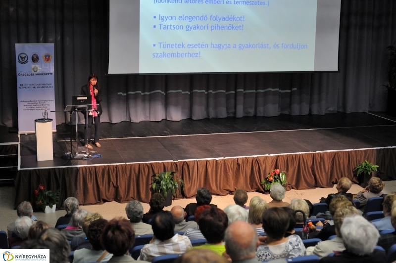 Szépkorúak Akadémiája 20160921 - fotó Szarka Lajos