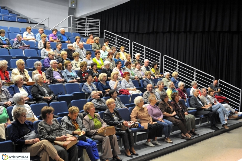 Szépkorúak Akadémiája 20160921 - fotó Szarka Lajos