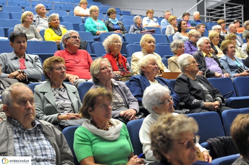 Szépkorúak Akadémiája 20160921 - fotó Szarka Lajos