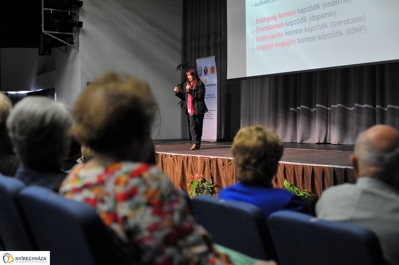 Szépkorúak Akadémiája 20160921 - fotó Szarka Lajos