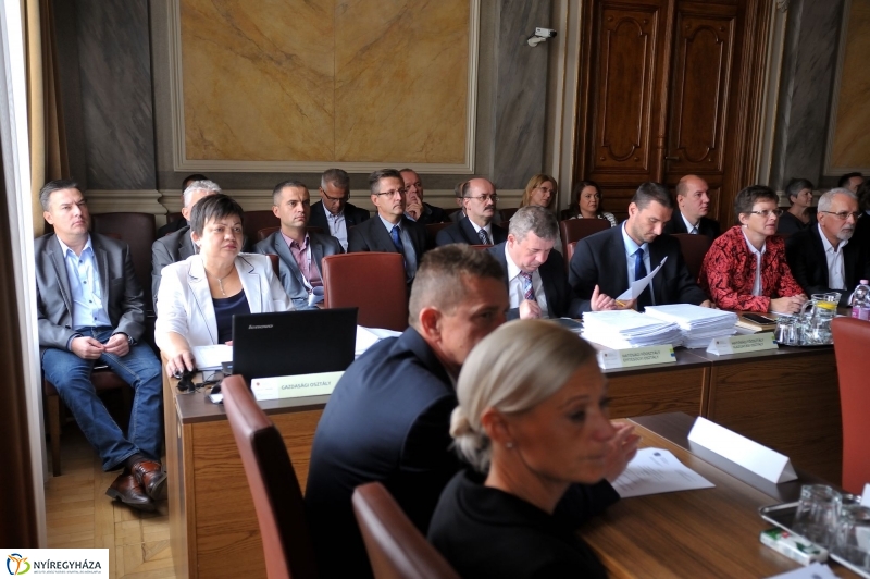 Városi Közgyűlés 20160922 - fotó Szarka Lajos