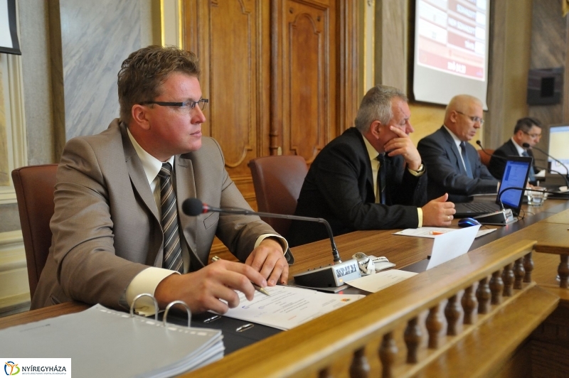 Városi Közgyűlés 20160922 - fotó Szarka Lajos