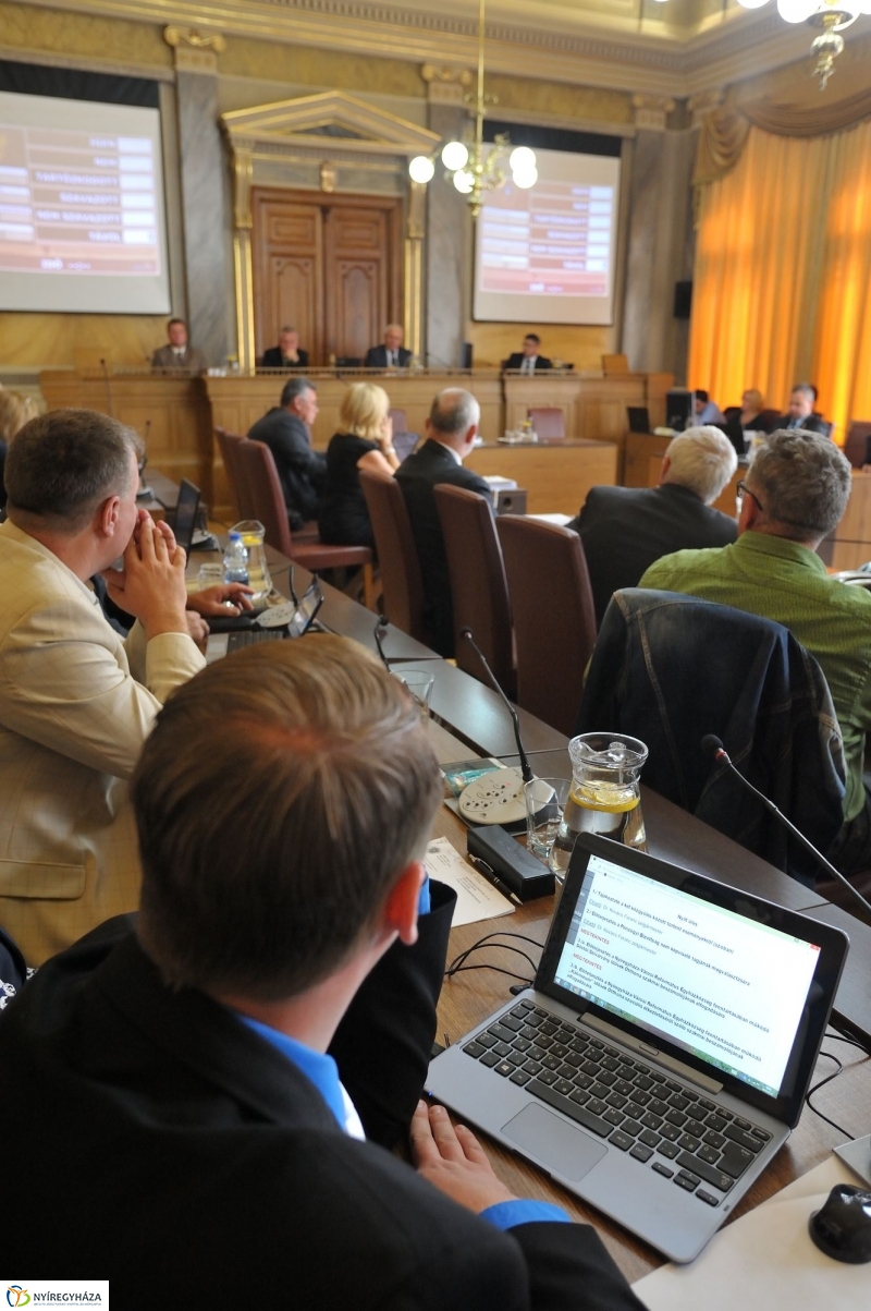 Városi Közgyűlés 20160922 - fotó Szarka Lajos