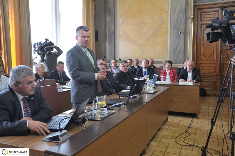 Városi Közgyűlés 20160922 - fotó Szarka Lajos
