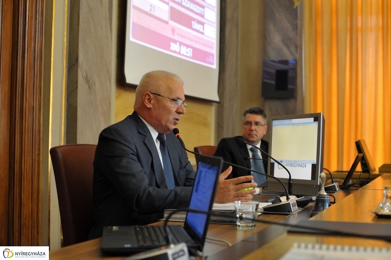 Városi Közgyűlés 20160922 - fotó Szarka Lajos