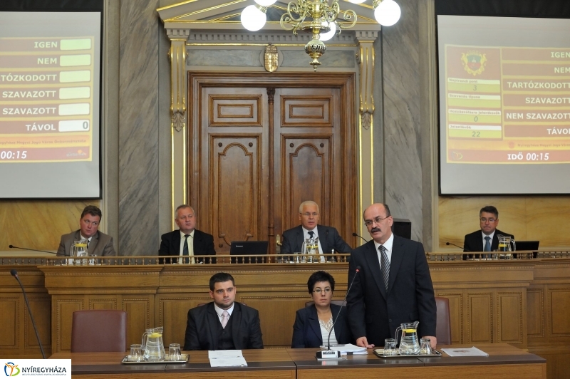 Városi Közgyűlés 20160922 - fotó Szarka Lajos