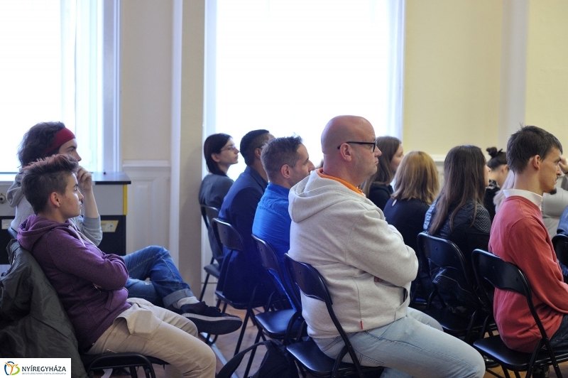 Köz-Pont bővítés - fotó Szarka Lajos