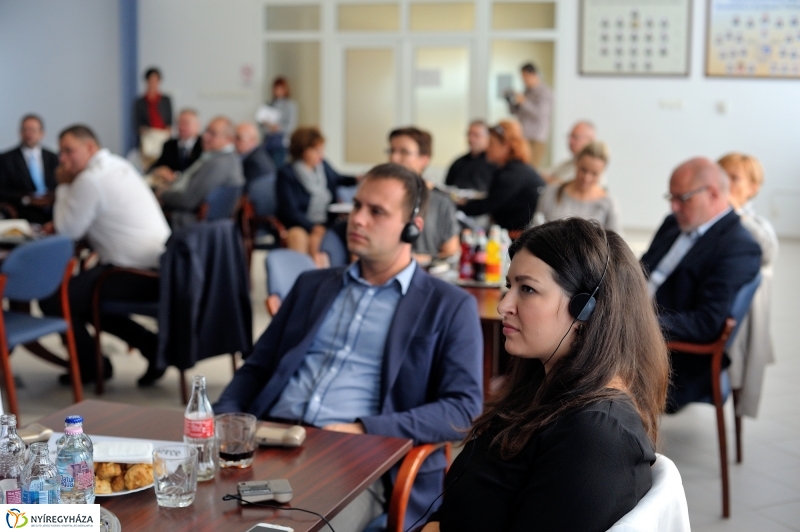 Gazdasági fórum az Iparkamarában - fotó Szarka Lajos