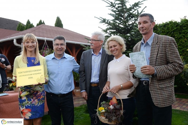 Kertszépségverseny eredményhirdetése