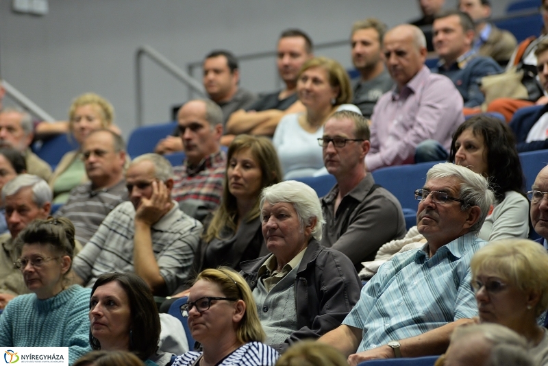 Georg Spöttle előadása Nyíregyházán