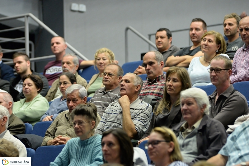 Georg Spöttle előadása Nyíregyházán