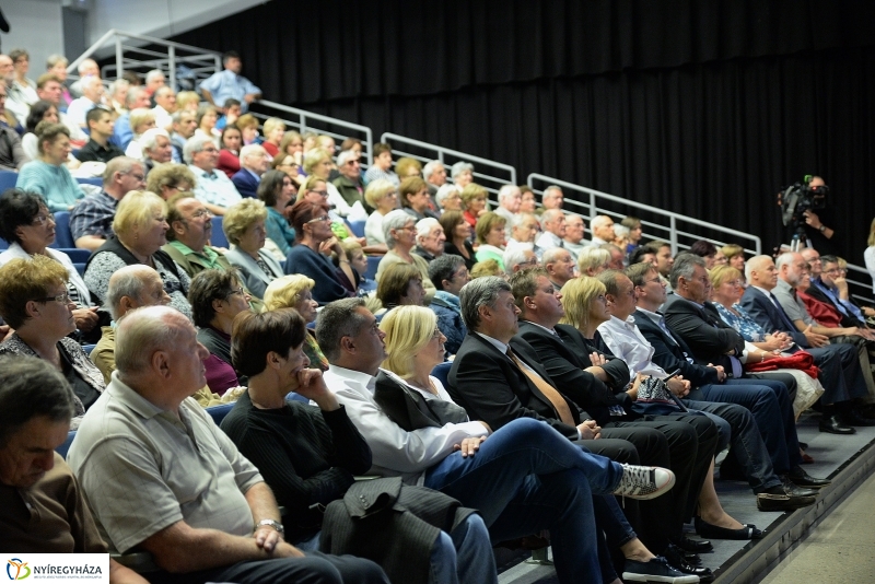 Georg Spöttle előadása Nyíregyházán