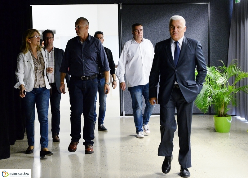 Georg Spöttle előadása Nyíregyházán