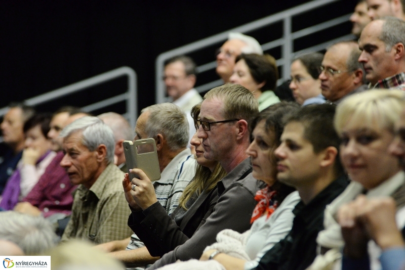 Georg Spöttle előadása Nyíregyházán