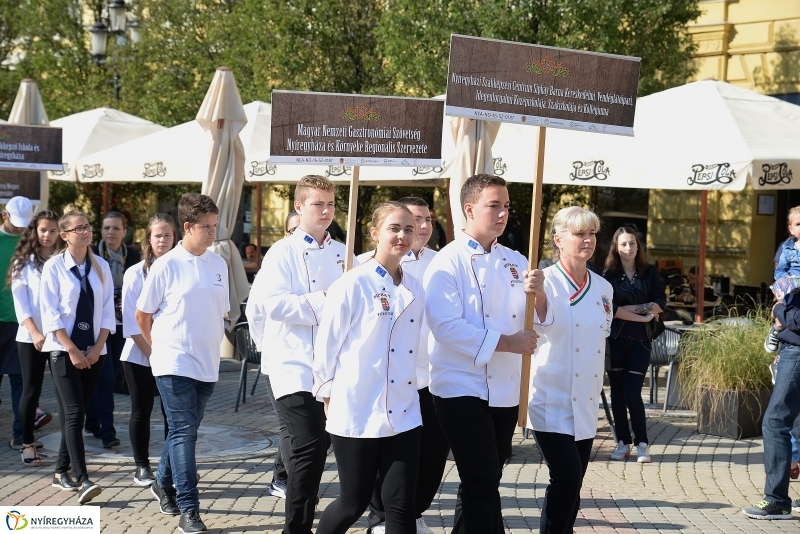 Megkezdődött a Tirpák Fesztivál a belvárosban