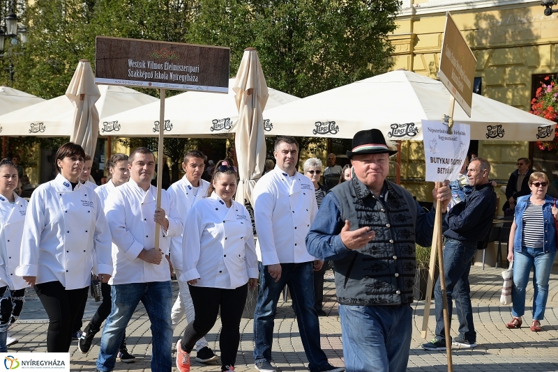 Megkezdődött a Tirpák Fesztivál a belvárosban