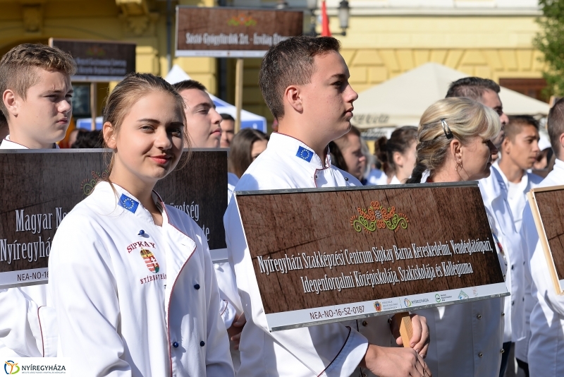 Megkezdődött a Tirpák Fesztivál a belvárosban