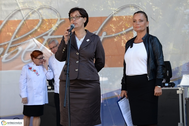 Megkezdődött a Tirpák Fesztivál a belvárosban