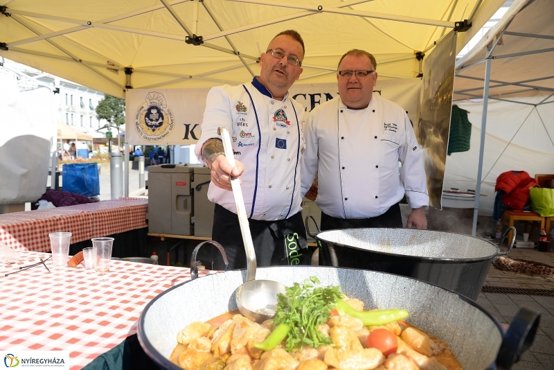 Megkezdődött a Tirpák Fesztivál a belvárosban