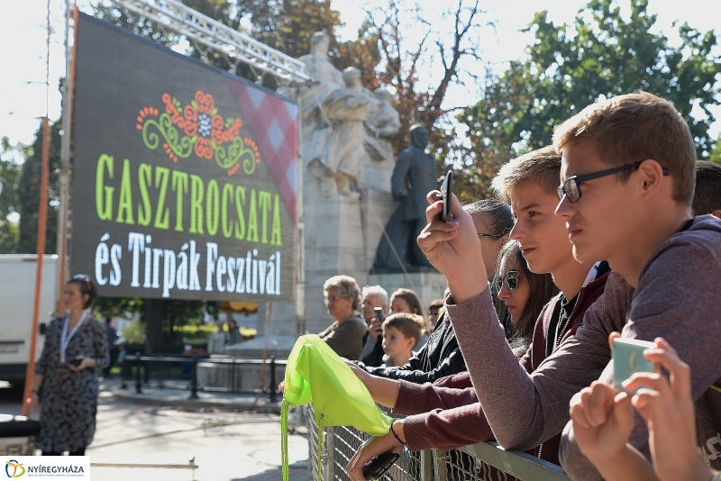 Megkezdődött a Tirpák Fesztivál a belvárosban