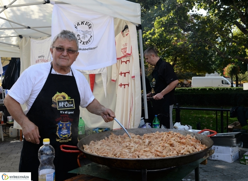 Grillbajnokság a belvárosban