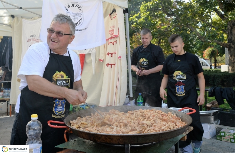 Grillbajnokság a belvárosban